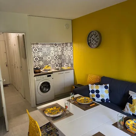 Le Boulouris - Stylish T2 Apartment